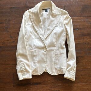 Marc Jacobs Women's white Blazer fits size 4-6